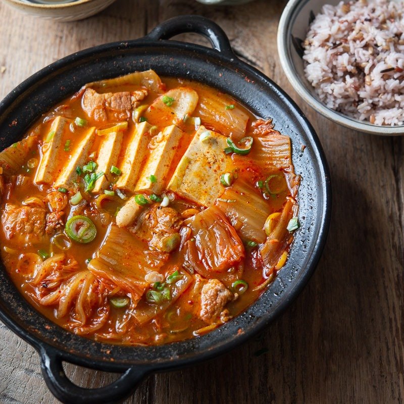 Kimchi Jjigae image 3